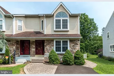 40 Pearl Drive, Doylestown, PA 18901 - Photo 1