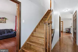 560 Lower Holland Rd, Southampton, PA 18966 - Photo 4