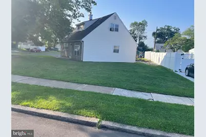 587 Arbor Road, Morrisville, PA 19067 - Photo 4