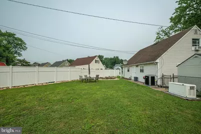 587 Arbor Road, Morrisville, PA 19067 - Photo 6