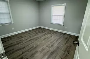 40 Tinsel Rd, Levittown, PA 19056 - Photo 16
