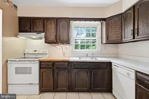 42 Springs Dr, Doylestown, PA 18901 - Photo 14