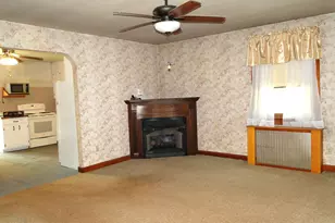 338 E Broad St, Trumbauersville, PA 18970 - Photo 8