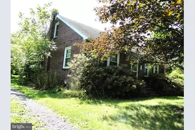338 E Broad Street, Trumbauersville, PA 18970 - Photo 2