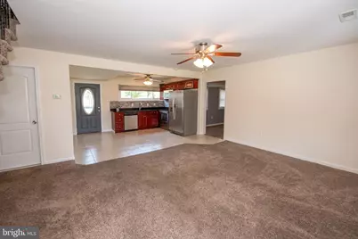 31 Roundwood Lane, Levittown, PA 19055 - Photo 10