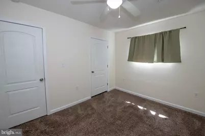 31 Roundwood Lane, Levittown, PA 19055 - Photo 20