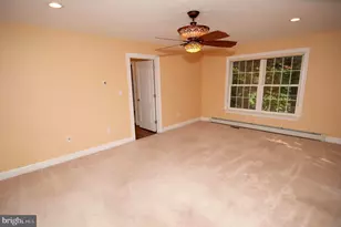2202 High Meadow Rd, Coopersburg, PA 18036 - Photo 22