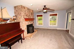 2202 High Meadow Rd, Coopersburg, PA 18036 - Photo 20