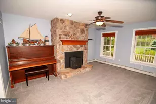 2202 High Meadow Rd, Coopersburg, PA 18036 - Photo 18