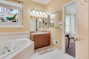 1010 Monroe Dr, Warwick, PA 18974 - Photo 36