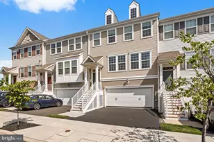 1815 Pinnacle Dr, Warrington, PA 18976 - Photo 2