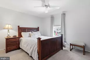 129 Independence Dr, Morrisville, PA 19067 - Photo 20