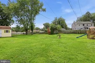 31 Mapleview Dr, Feasterville-Trevose, PA 19053 - Photo 30