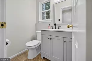 2270 Dogwood Ct, Warrington, PA 18976 - Photo 14