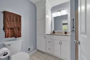 4582 Louise St Claire Dr, Doylestown, PA 18902 - Photo 22
