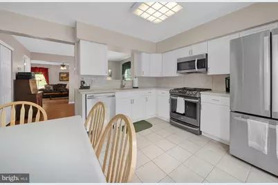 4582 Louise Saint Claire Drive, Doylestown, PA 18902 - Photo 4