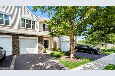 320 Oxford Lane, Chalfont, PA 18914 - Photo 2