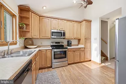 515 Berwyn Road, Morrisville, PA 19067 - Photo 4