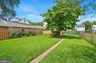 1049 Richardson Ave, Bensalem, PA 19020 - Photo 4