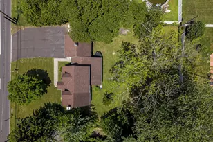 1329 W County Line Rd, Hatboro, PA 19040 - Photo 6