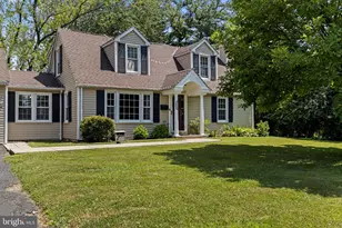 1329 W County Line Rd, Hatboro, PA 19040 - Photo 4