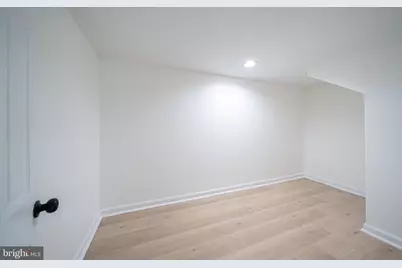 316 Newport Road, Bristol, PA 19007 - Photo 30