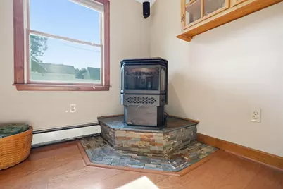 31 Narcissus Lane, Levittown, PA 19054 - Photo 12