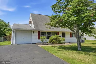 37 Trellis Rd, Levittown, PA 19056 - Photo 26