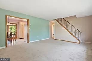37 Trellis Rd, Levittown, PA 19056 - Photo 6