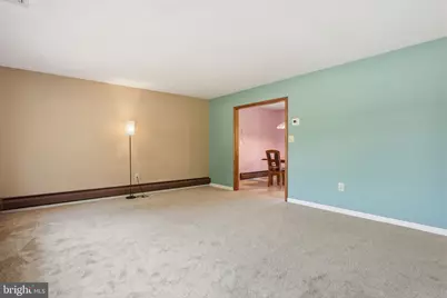 37 Trellis Road, Levittown, PA 19056 - Photo 4