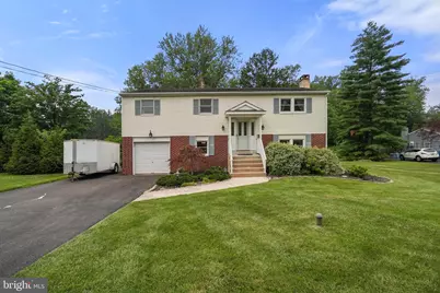 56 Falcon Drive, Chalfont, PA 18914 - Photo 2