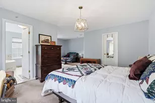 272 Hampshire Dr, Sellersville, PA 18960 - Photo 24