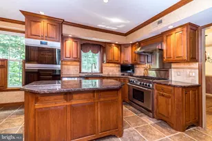 100 Live Oak Dr, Quakertown, PA 18951 - Photo 20