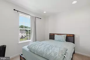 141 Graystone Dr, Feasterville-Trevose, PA 19053 - Photo 20