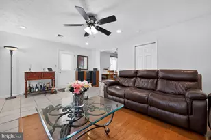 3543 Windsor Dr, Bensalem, PA 19020 - Photo 6