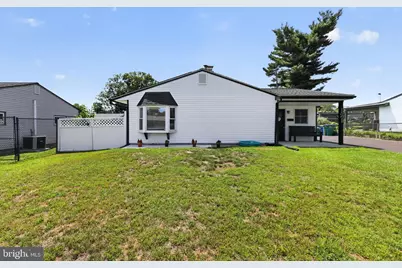 121 Gable Hill Road, Levittown, PA 19057 - Photo 32