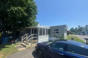 3300 Carter Dr, Morrisville, PA 19067 - Photo 2