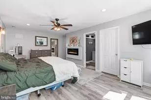 32 Orchard Ln, Levittown, PA 19055 - Photo 20