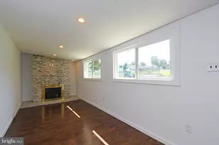 2023 Lockwood Ln, Feasterville-Trevose, PA 19053 - Photo 18