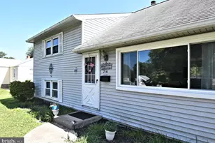 216 Rosewood Ave, Feasterville-Trevose, PA 19053 - Photo 4