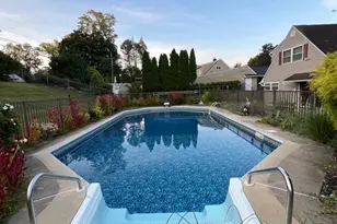 26 Forsythia Dr, Levittown, PA 19056 - Photo 38