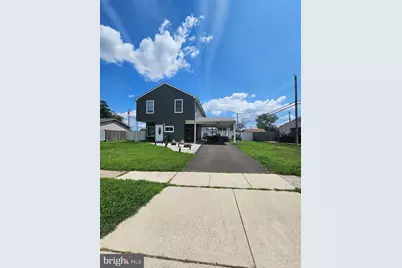 12 Crescent Lane, Levittown, PA 19055 - Photo 2