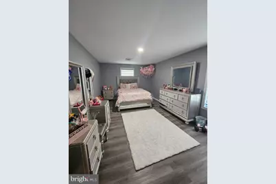 12 Crescent Lane, Levittown, PA 19055 - Photo 16