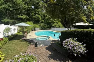 2766 Arrowhead Dr, Langhorne, PA 19053 - Photo 4