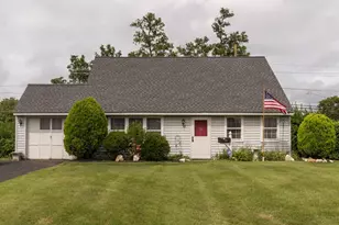 77 Cardinal Rd, Levittown, PA 19057 - Photo 1
