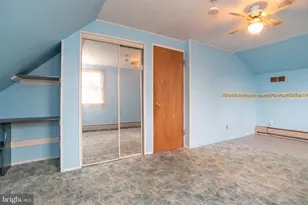 77 Cardinal Rd, Levittown, PA 19057 - Photo 34