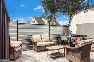 31 Micahill Rd, Levittown, PA 19056 - Photo 16