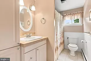 68 Iroquois Ave, Doylestown, PA 18901 - Photo 22
