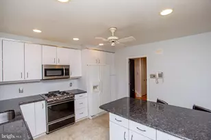 527 Cedarbrook Rd, Southampton, PA 18966 - Photo 10