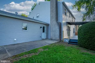 682 Woodlyn Dr, Feasterville-Trevose, PA 19053 - Photo 6